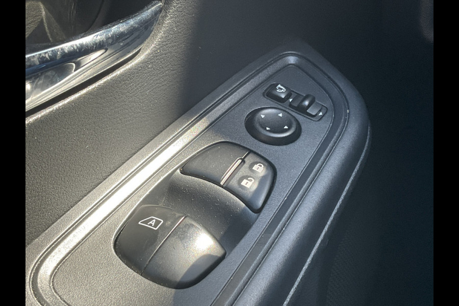 Nissan Micra 0.9 IG-T N-Connecta Nav Clima Cruise Lane-Assist Zuinig NAP!