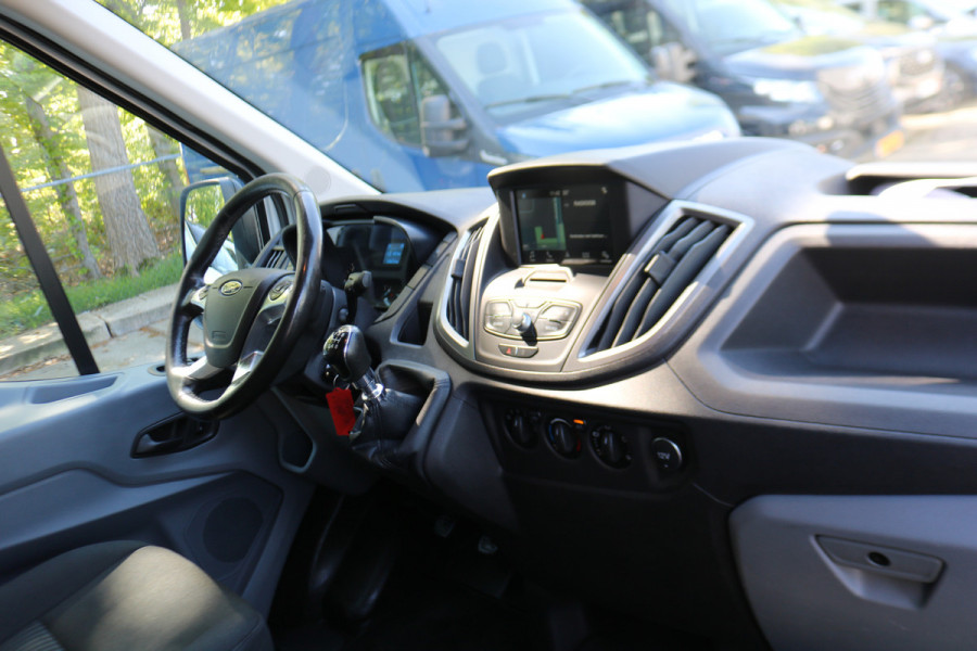 Ford Transit 2.0 TDCI 130pk L2 H2 Trend Airco Navigatie 2.8T Trekhaak