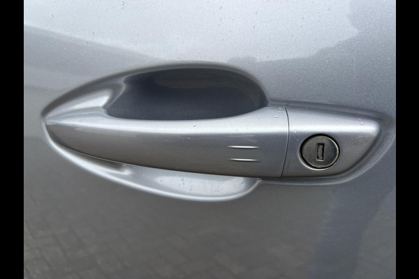 Peugeot 3008 1.2 PureTech Allure Led verl Panoramadak Apple Carplay Navigatie Achteruitrijcamera Cruise control Automaat
