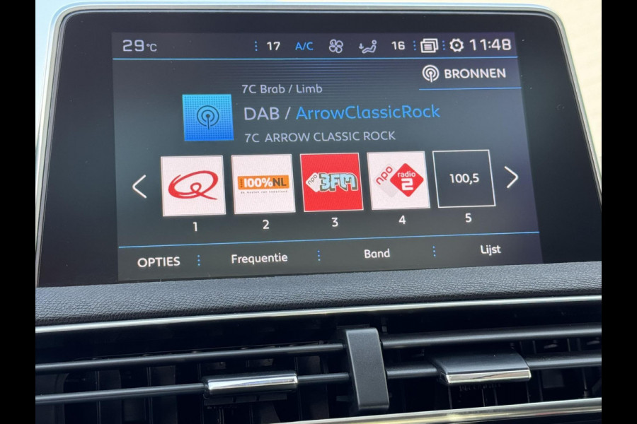 Peugeot 3008 1.2 PureTech Allure Led verl Panoramadak Apple Carplay Navigatie Achteruitrijcamera Cruise control Automaat