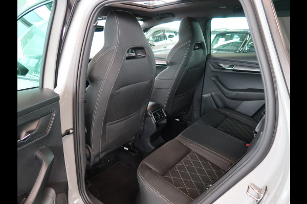 Škoda Karoq 1.5 TSI 150PK DSG Sportline Business SCHUIFDAK/ADAPT.CRUISE/TREHK.WEGKLAPBAAR/WINTERPACK