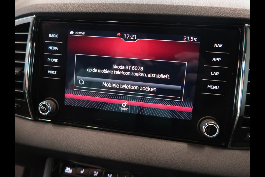 Škoda Karoq 1.5 TSI 150PK DSG Sportline Business SCHUIFDAK/ADAPT.CRUISE/TREHK.WEGKLAPBAAR/WINTERPACK