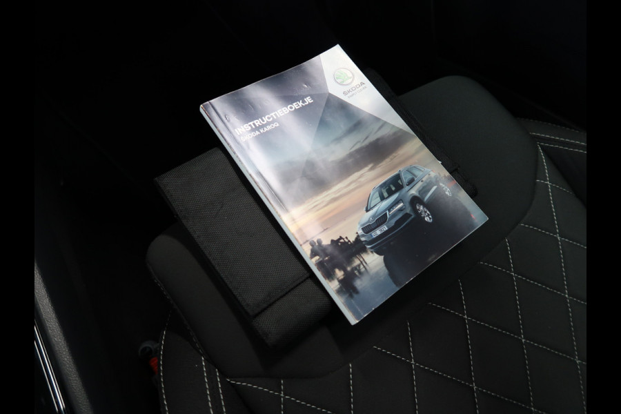 Škoda Karoq 1.5 TSI 150PK DSG Sportline Business SCHUIFDAK/ADAPT.CRUISE/TREHK.WEGKLAPBAAR/WINTERPACK