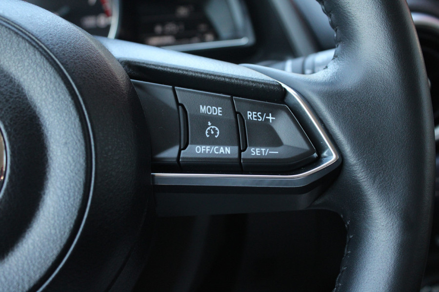Mazda 2 1.5 Skyactiv-G Automaat | Stoel/stuurverwarming | Camera | All-season | Head-up Display