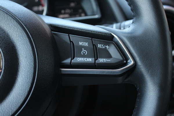 Mazda 2 1.5 Skyactiv-G Automaat | Stoel/stuurverwarming | Camera | All-season | Head-up Display