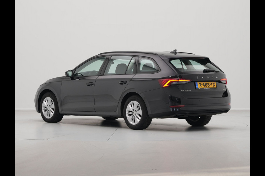 Škoda Octavia Combi 1.0 e-TSI 110pk DSG Business Edition Trekhaak Navigatie Pdc Clima 82
