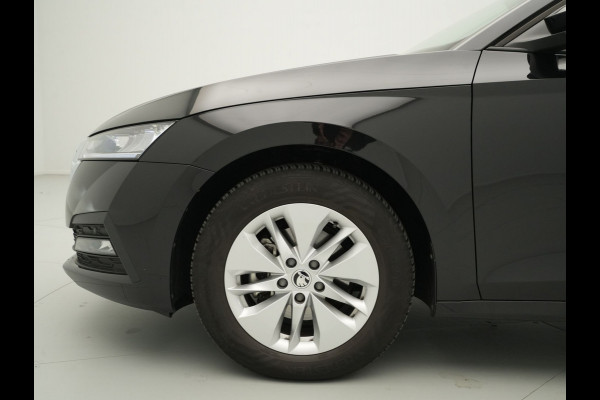 Škoda Octavia Combi 1.0 e-TSI 110pk DSG Business Edition Trekhaak Navigatie Pdc Clima 82