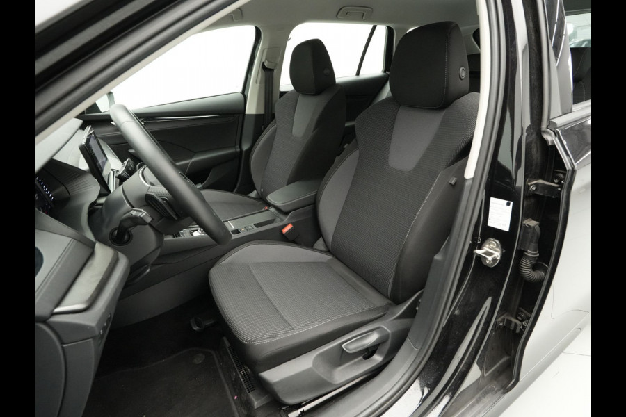 Škoda Octavia Combi 1.0 e-TSI 110pk DSG Business Edition Trekhaak Navigatie Pdc Clima 82
