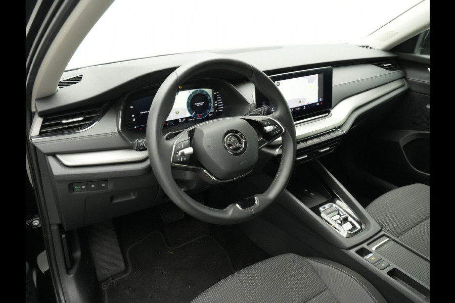 Škoda Octavia Combi 1.0 e-TSI 110pk DSG Business Edition Trekhaak Navigatie Pdc Clima 82