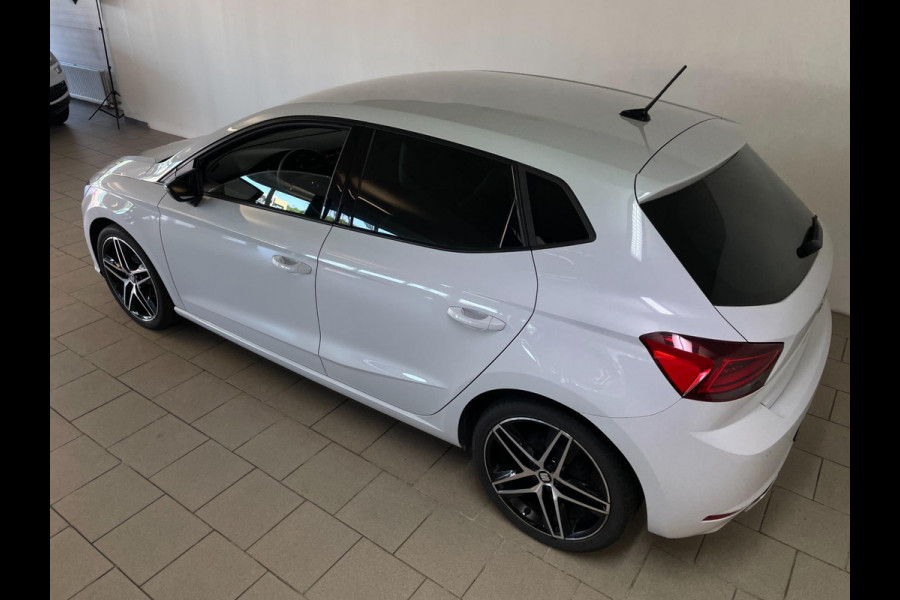 Seat Ibiza 1.0 TSI FR Business Intense Plus AIRCO CLIMA NAVI CRUISE BLUETOOTH STOEL VERW ELEK RAMEN VELGEN PRIVACYGLAS NIEUWSTAAT