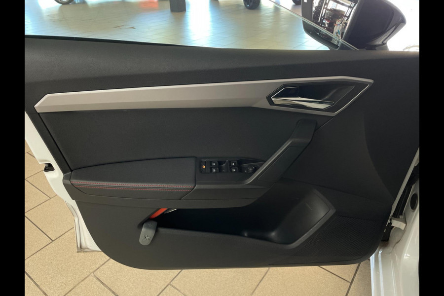 Seat Ibiza 1.0 TSI FR Business Intense Plus AIRCO CLIMA NAVI CRUISE BLUETOOTH STOEL VERW ELEK RAMEN VELGEN PRIVACYGLAS NIEUWSTAAT