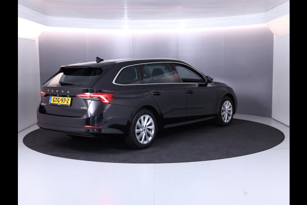 Škoda Octavia Combi 1.0 e-TSI Ambition 110 pk Automaat (DSG) | Navigatie | Parkeersensoren | LED koplampen | Stoelverwarming | Apple Carplay/Android Auto |