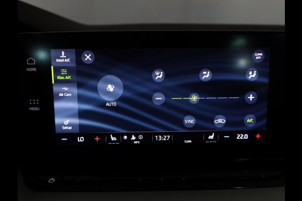 Škoda Octavia Combi 1.0 e-TSI Ambition 110 pk Automaat (DSG) | Navigatie | Parkeersensoren | LED koplampen | Stoelverwarming | Apple Carplay/Android Auto |
