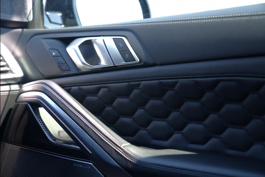 BMW X6 M Competition | Carbon | Bowers&Wilkins | Panorama Skylounge | M Drivers Package | Stoelventilatie | Alcantara Hemel | HuD