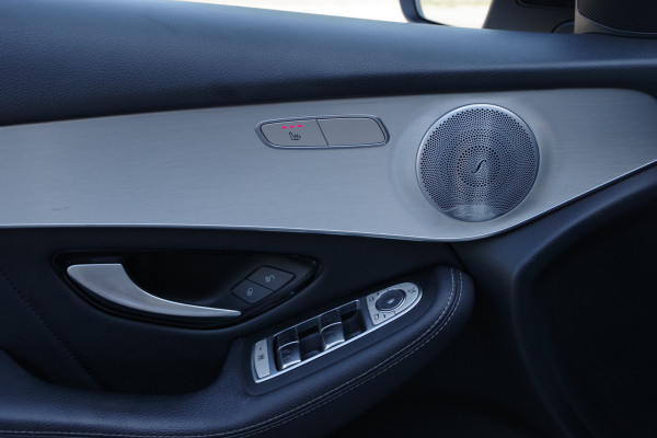 Mercedes-Benz GLC Coupé 250 4MATIC 245 PK AMG-Line, Schuif-Kanteldak, LED, Camera, Burmester