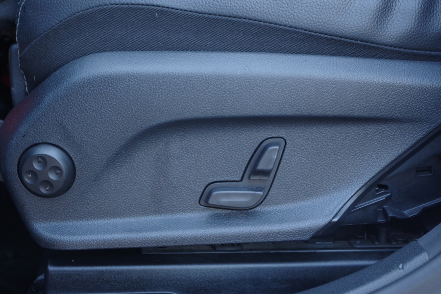 Mercedes-Benz GLC Coupé 250 4MATIC 245 PK AMG-Line, Schuif-Kanteldak, LED, Camera, Burmester