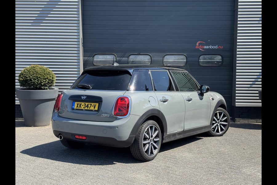 MINI Mini 1.5 Cooper Chili | Navigatie | Parkeersensoren | Cruise Control | Climate Control | Privacy Glass |