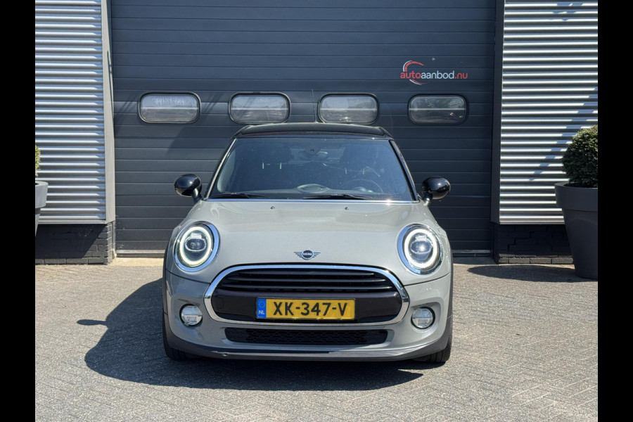 MINI Mini 1.5 Cooper Chili | Navigatie | Parkeersensoren | Cruise Control | Climate Control | Privacy Glass |