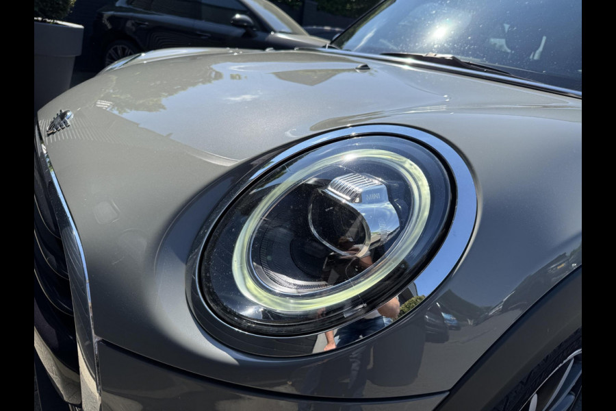 MINI Mini 1.5 Cooper Chili | Navigatie | Parkeersensoren | Cruise Control | Climate Control | Privacy Glass |