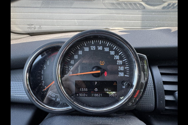 MINI Mini 1.5 Cooper Chili | Navigatie | Parkeersensoren | Cruise Control | Climate Control | Privacy Glass |