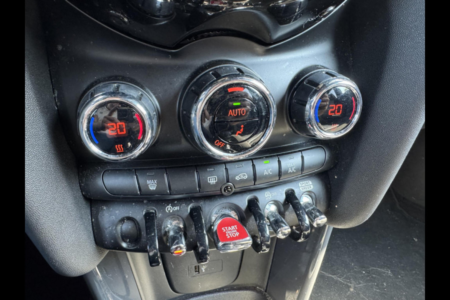 MINI Mini 1.5 Cooper Chili | Navigatie | Parkeersensoren | Cruise Control | Climate Control | Privacy Glass |