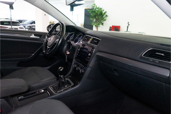 Volkswagen Golf 1.4 TSI Highline Business R 150PK | Discover Navi | Apple Carplay | Stoelverw. | Garantie GERESERVEERD