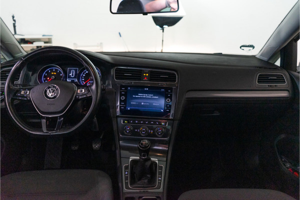 Volkswagen Golf 1.4 TSI Highline Business R 150PK | Discover Navi | Apple Carplay | Stoelverw. | Garantie GERESERVEERD