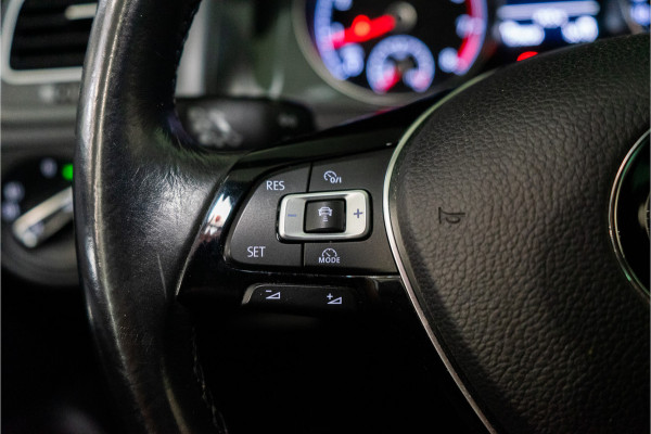 Volkswagen Golf 1.4 TSI Highline Business R 150PK | Discover Navi | Apple Carplay | Stoelverw. | Garantie GERESERVEERD