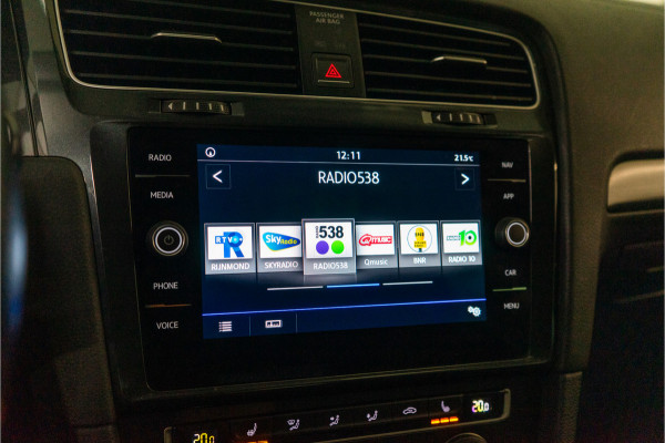 Volkswagen Golf 1.4 TSI Highline Business R 150PK | Discover Navi | Apple Carplay | Stoelverw. | Garantie GERESERVEERD