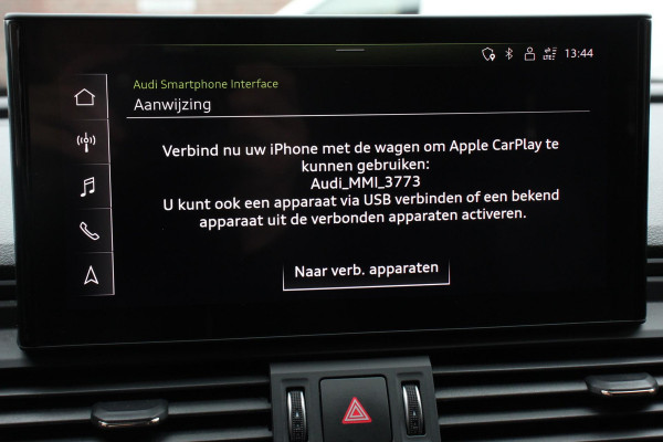 Audi Q5 50 TFSI e quattro PHEV Prestige Navigatie Apple Carplay/Android Auto Adaptive Cruise Control Parkeersensoren Camera Lane Assist Elektrische achterklep Matrix LED koplampen Dynamische knipperlichten Inklapbare trekhaak Virtual Cockpit Stoelverwarming Privacyglass Ambienteverlichting Multicolor