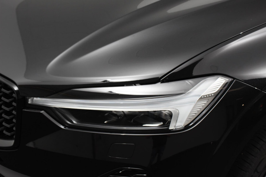 Volvo XC60 2.0 T6 398pk Plug-in hybrid AWD Plus Dark Leder Navigatie Google Harman Kardon Panorama dak Lichtmetalen Velgen 19" Dab Stoelverwarming Camera Led