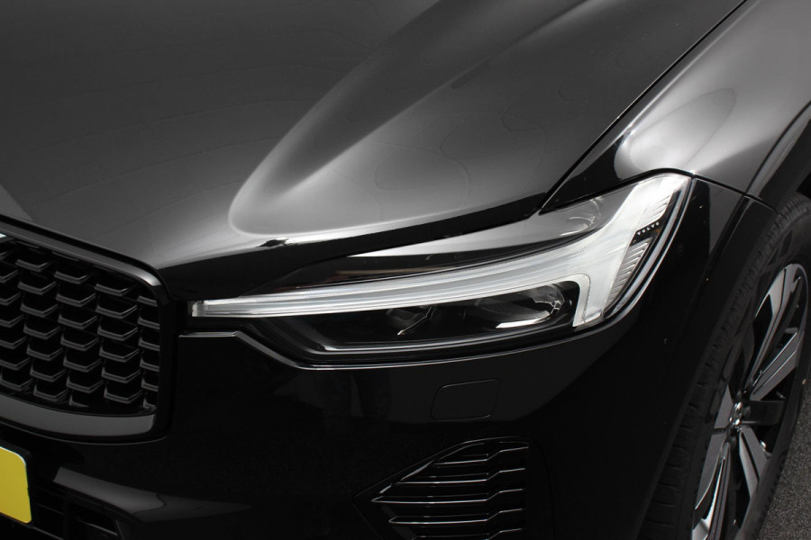 Volvo XC60 2.0 T6 398pk Plug-in hybrid AWD Plus Dark Leder Navigatie Google Harman Kardon Panorama dak Lichtmetalen Velgen 19" Dab Stoelverwarming Camera Led