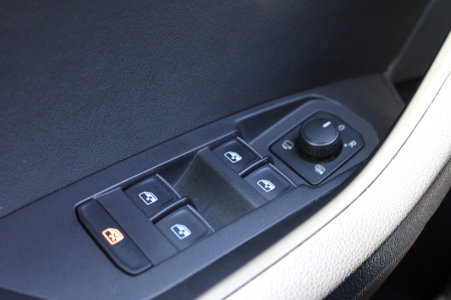 Škoda Kodiaq 1.5 TSI Style Business 7p. | Canton | Trekhaak | Camera | Leder | Cruise control