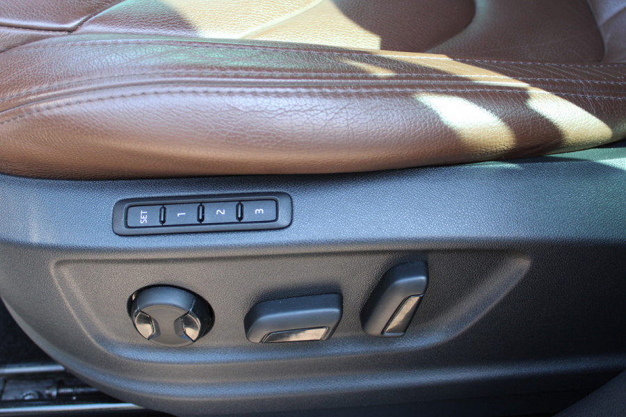 Škoda Kodiaq 1.5 TSI Style Business 7p. | Canton | Trekhaak | Camera | Leder | Cruise control