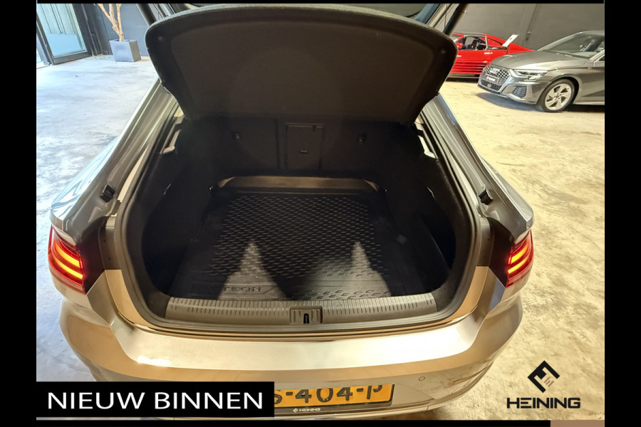 Volkswagen Arteon 1.5 TSI Elegance Business 110 kw DSG-Automaat. Navi. Apple carplay