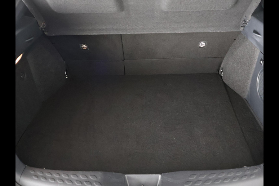 Toyota C-HR 2.0 Hybrid Executive 184 PK | Navigatie | JBL audio | Stoelverwarming | Half Leder |