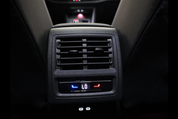 Volkswagen Golf 1.4 eHybrid GTE 245 pk Automaat (DSG) | Navigatie | Panoramadak | Parkeersensoren | Autom. airco (3 zones) | LED koplampen |