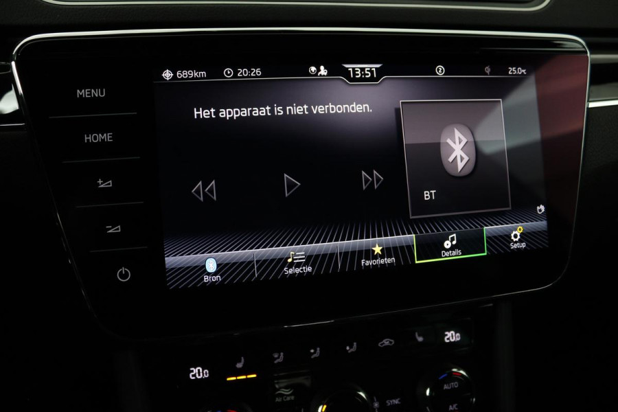 Škoda Superb 1.4 TSI iV Laurin & Klement | Standkachel | Trekhaak | Adaptive cruise | Leder | Sfeerverlichting | Stoel & stuurverwarming | Camera | Carplay | Virtual Cockpit | Achterbankverwarming | PHEV