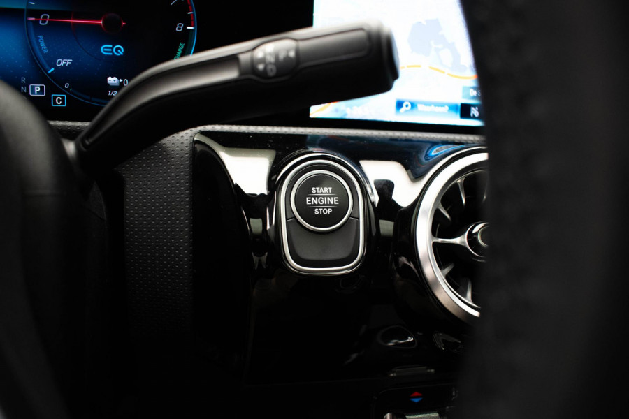 Mercedes-Benz A-Klasse 250 e AMG Line |Edition|Pano|360 Camera|Dodehoek