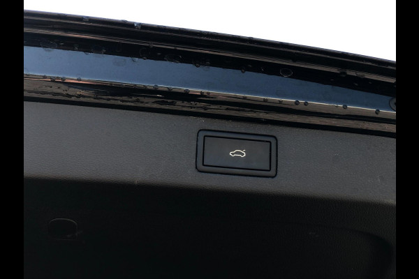 Škoda Kamiq 1.0 TSI Monte Carlo | Panoramadak, Virtual Cockpit, Camera, Climate, Carplay/Android | Dealeronderhouden | NAP |