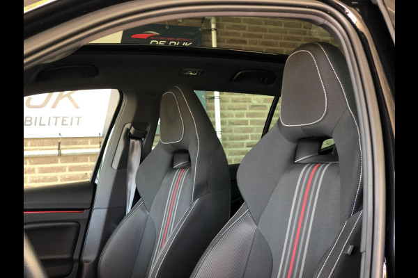 Škoda Kamiq 1.0 TSI Monte Carlo | Panoramadak, Virtual Cockpit, Camera, Climate, Carplay/Android | Dealeronderhouden | NAP |