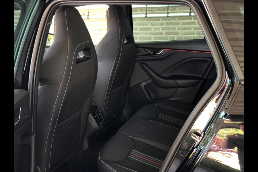 Škoda Kamiq 1.0 TSI Monte Carlo | Panoramadak, Virtual Cockpit, Camera, Climate, Carplay/Android | Dealeronderhouden | NAP |