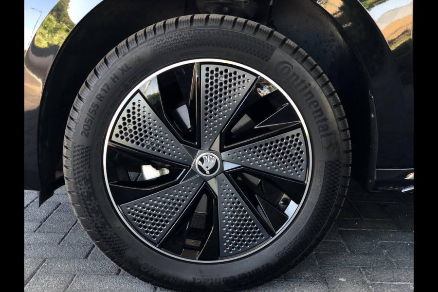 Škoda Kamiq 1.0 TSI Monte Carlo | Panoramadak, Virtual Cockpit, Camera, Climate, Carplay/Android | Dealeronderhouden | NAP |