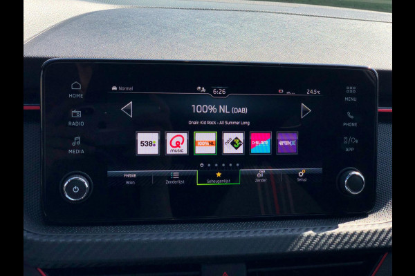 Škoda Kamiq 1.0 TSI Monte Carlo | Panoramadak, Virtual Cockpit, Camera, Climate, Carplay/Android | Dealeronderhouden | NAP |