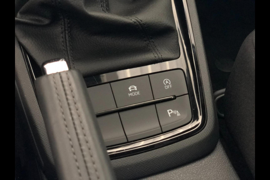 Škoda Kamiq 1.0 TSI Monte Carlo | Panoramadak, Virtual Cockpit, Camera, Climate, Carplay/Android | Dealeronderhouden | NAP |