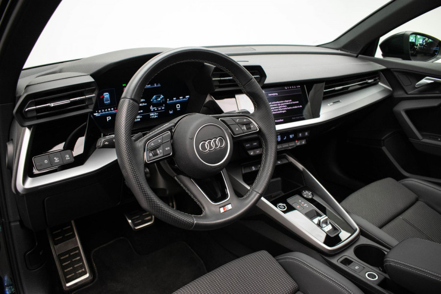 Audi A3 Limousine 35 TFSI edition one |Pano|Memory|Ambient|Adaptive|Carplay|Camera|