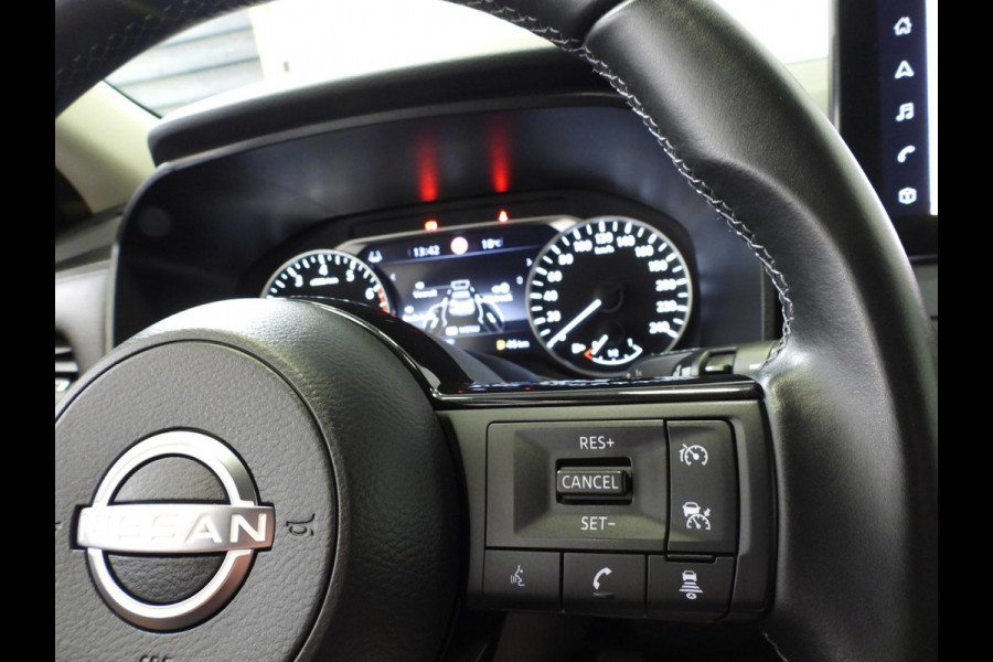 Nissan QASHQAI 1.3 MHEV Acenta NAVI/360CAM/CLIMA/LED/17"LMV!