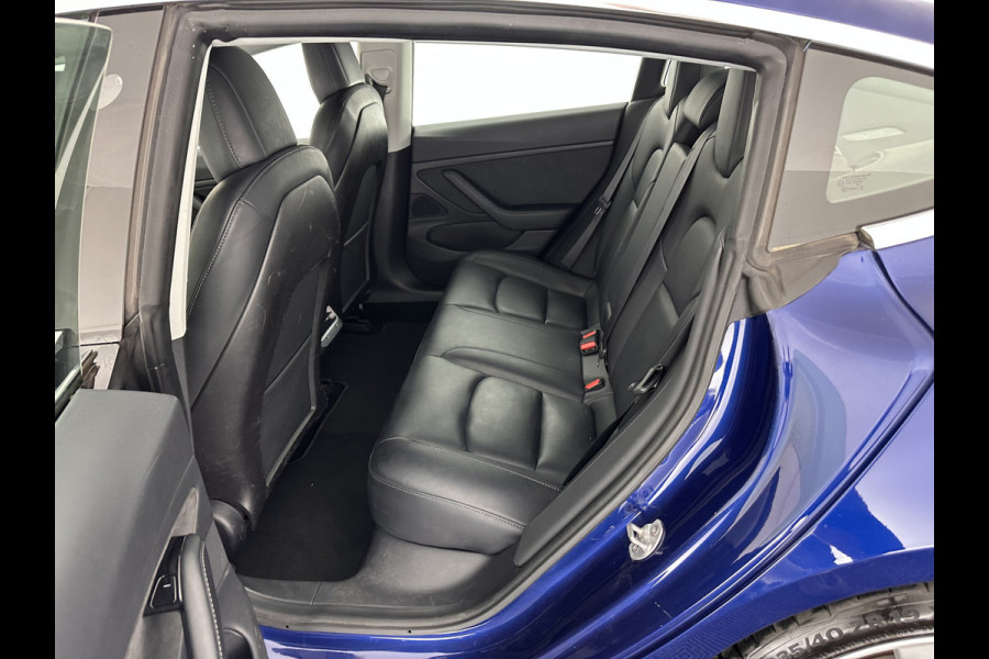 Tesla Model 3 Long Range AWD 75 kWh [ 3-Fase ] (INCL.BTW) Aut. *PANO | AUTO-PILOT | NAPPA-LEATHER | KEYLESS | FULL-LED | MEMORY-PACK | SURROUND-VIEW | DAB | CARPLAY | DIGI-COCKPIT | LANE-ASSIST | COMFORT-SEATS | 19"ALU*