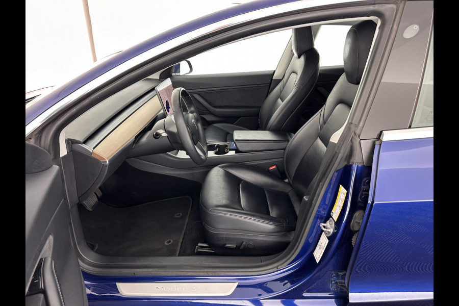 Tesla Model 3 Long Range AWD 75 kWh [ 3-Fase ] (INCL.BTW) Aut. *PANO | AUTO-PILOT | NAPPA-LEATHER | KEYLESS | FULL-LED | MEMORY-PACK | SURROUND-VIEW | DAB | CARPLAY | DIGI-COCKPIT | LANE-ASSIST | COMFORT-SEATS | 19"ALU*