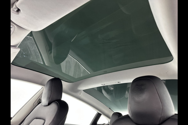 Tesla Model 3 Long Range AWD 75 kWh [ 3-Fase ] (INCL.BTW) Aut. *PANO | AUTO-PILOT | NAPPA-LEATHER | KEYLESS | FULL-LED | MEMORY-PACK | SURROUND-VIEW | DAB | CARPLAY | DIGI-COCKPIT | LANE-ASSIST | COMFORT-SEATS | 19"ALU*